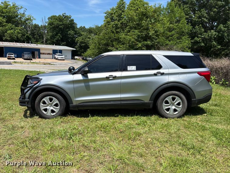 image for item FG0429 2021 Ford Explorer Police SUV