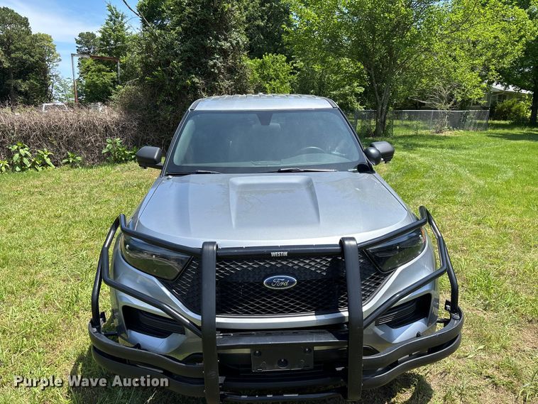 image for item FG0429 2021 Ford Explorer Police SUV