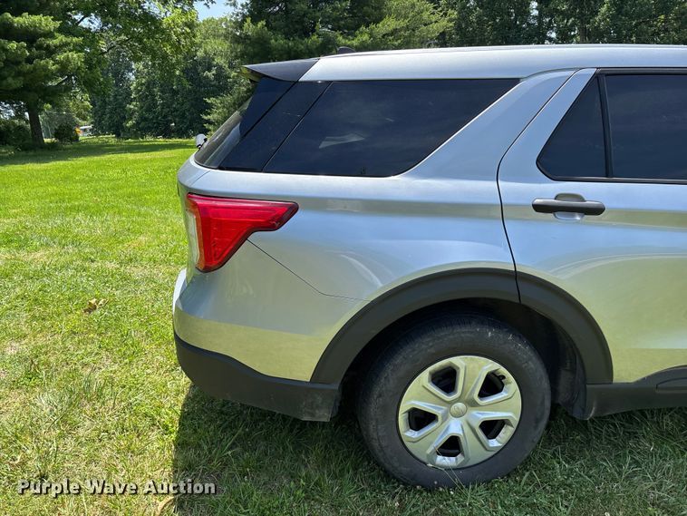 image for item FG0429 2021 Ford Explorer Police SUV