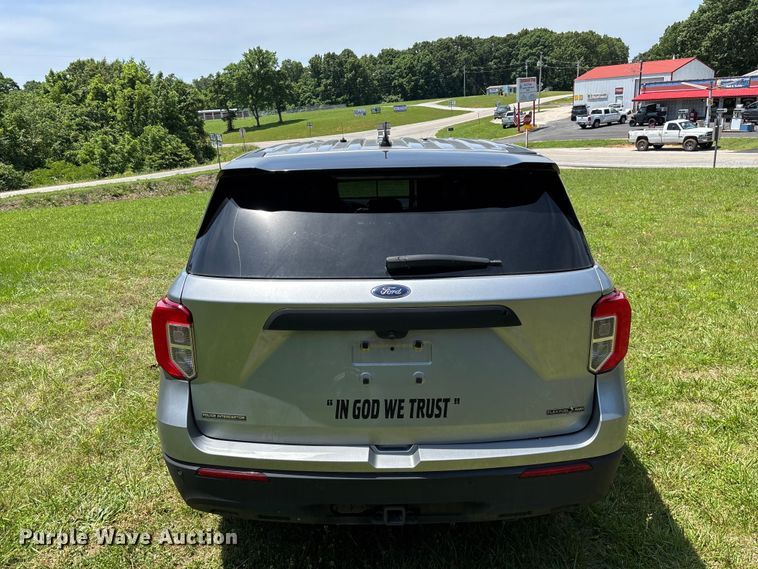 image for item FG0429 2021 Ford Explorer Police SUV