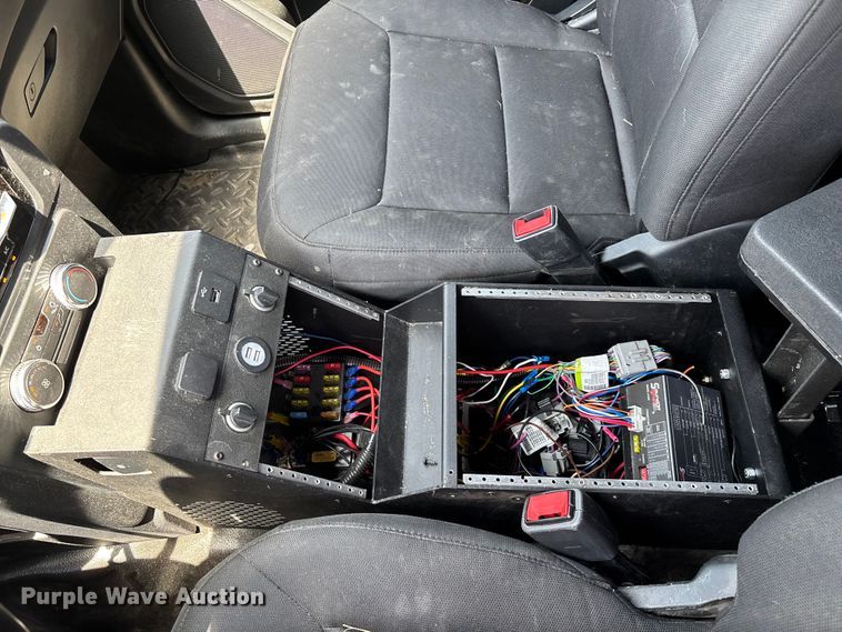 image for item FG0429 2021 Ford Explorer Police SUV