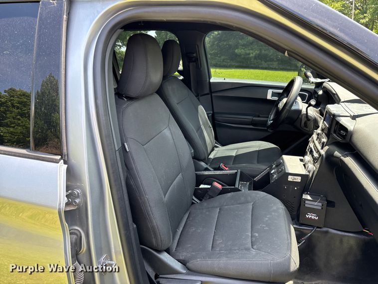 image for item FG0429 2021 Ford Explorer Police SUV
