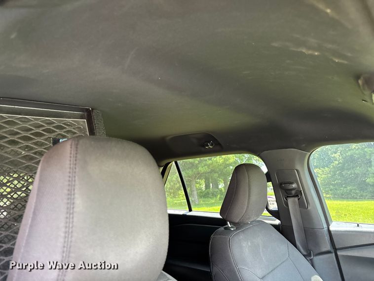 image for item FG0429 2021 Ford Explorer Police SUV
