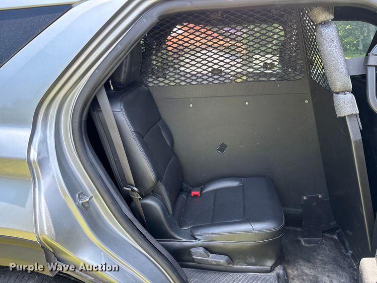 image for item FG0429 2021 Ford Explorer Police SUV