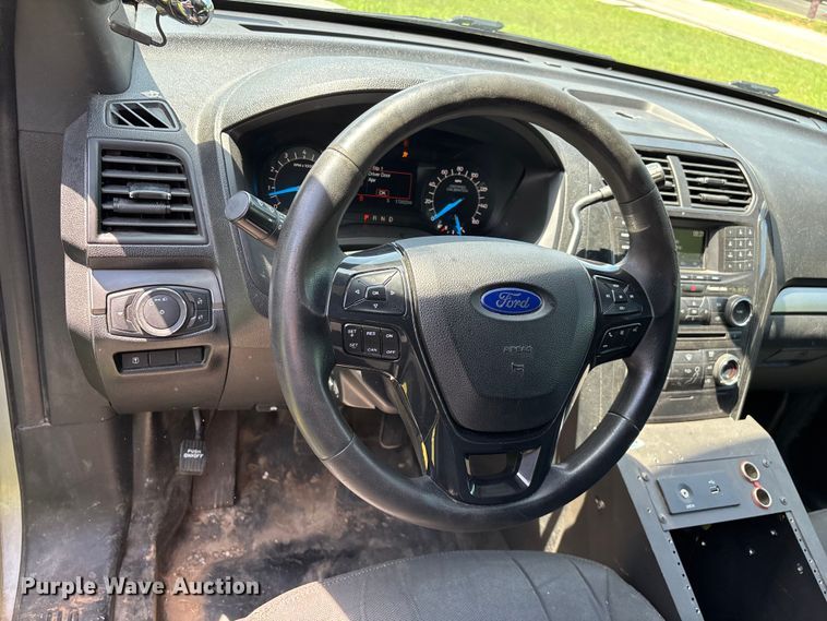 image for item FG0430 2018 Ford Explorer Police SUV
