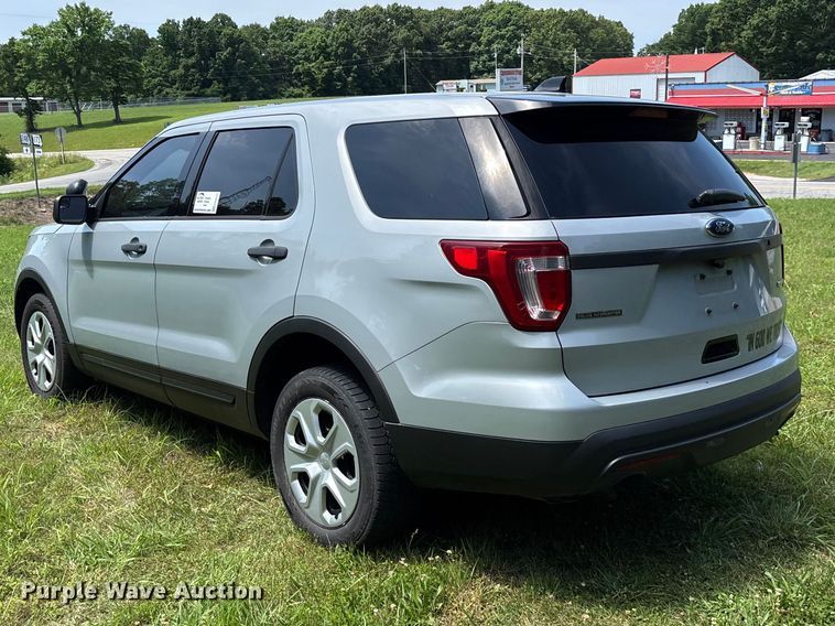 image for item FG0431 2017 Ford Explorer Police SUV