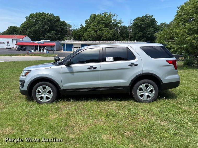 image for item FG0431 2017 Ford Explorer Police SUV