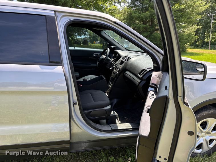 image for item FG0431 2017 Ford Explorer Police SUV
