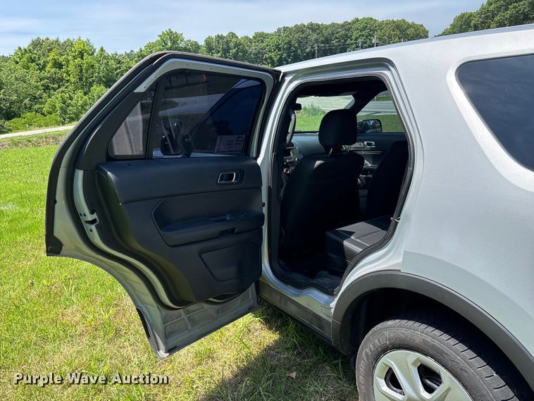 image for item FG0431 2017 Ford Explorer Police SUV