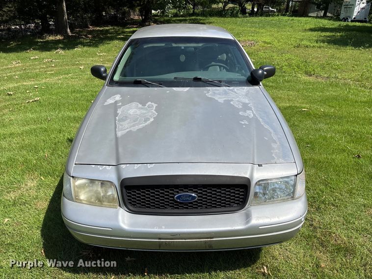 image for item FG0432 2006 Ford Crown Victoria Police Interceptor 