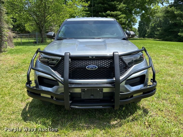 image for item FG0433 2021 Ford Explorer Police SUV