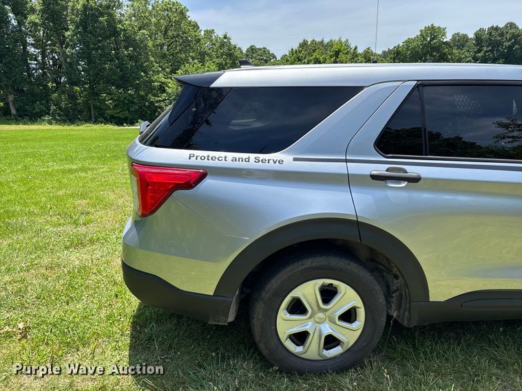image for item FG0433 2021 Ford Explorer Police SUV