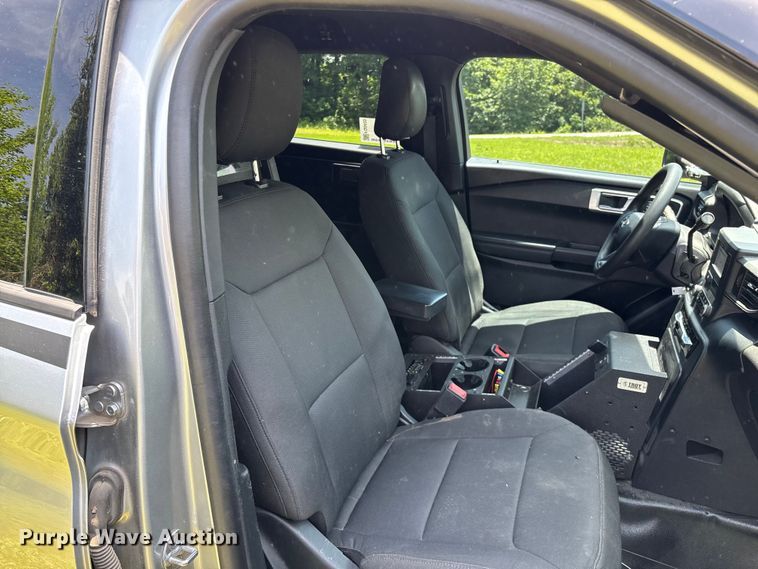 image for item FG0433 2021 Ford Explorer Police SUV