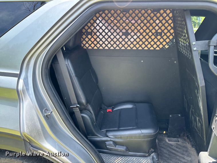 image for item FG0433 2021 Ford Explorer Police SUV