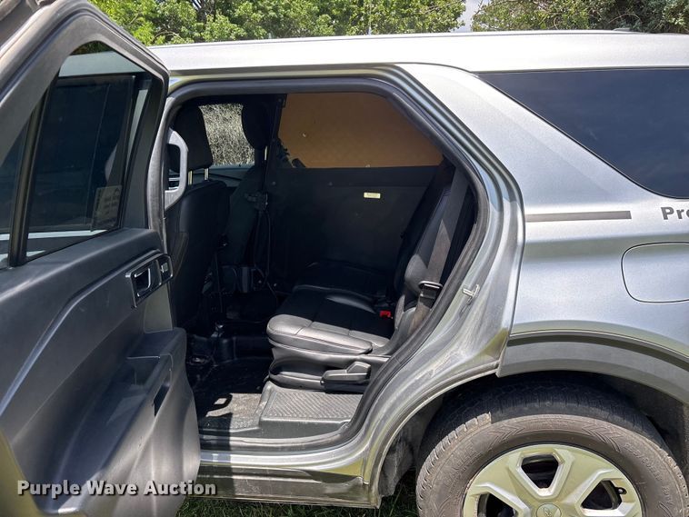 image for item FG0433 2021 Ford Explorer Police SUV