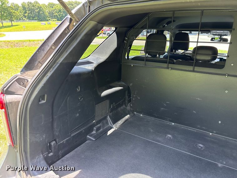 image for item FG0433 2021 Ford Explorer Police SUV