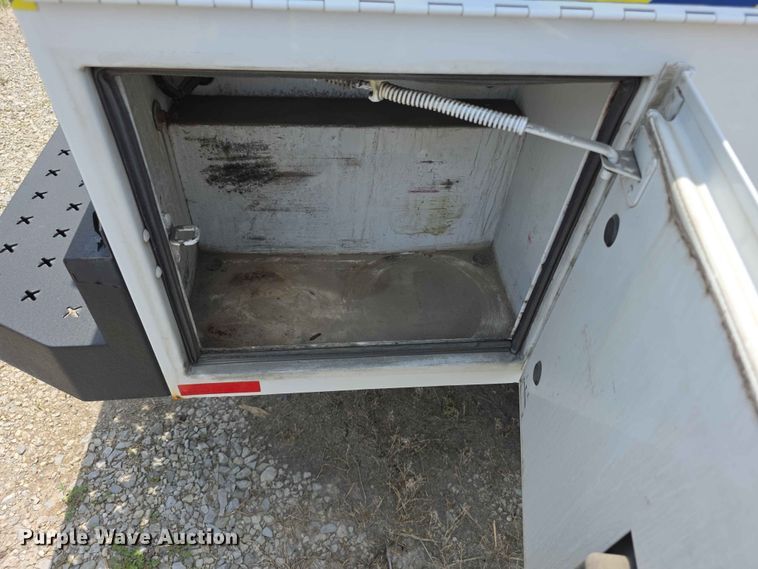 image for item FH6068 2021 Ford F250 Super Duty  Crew Cab utility bed pickup truck
