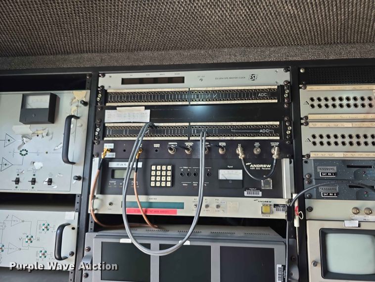 image for item FH6146 1990 Volvo FE613 satellite communication truck