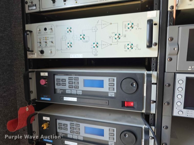 image for item FH6146 1990 Volvo FE613 satellite communication truck