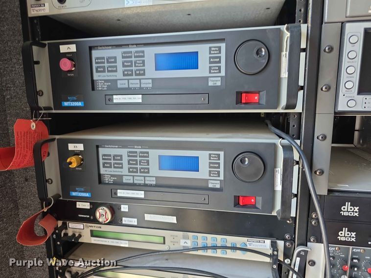 image for item FH6146 1990 Volvo FE613 satellite communication truck