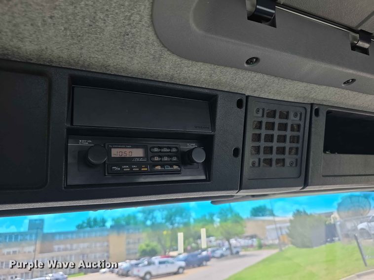 image for item FH6146 1990 Volvo FE613 satellite communication truck