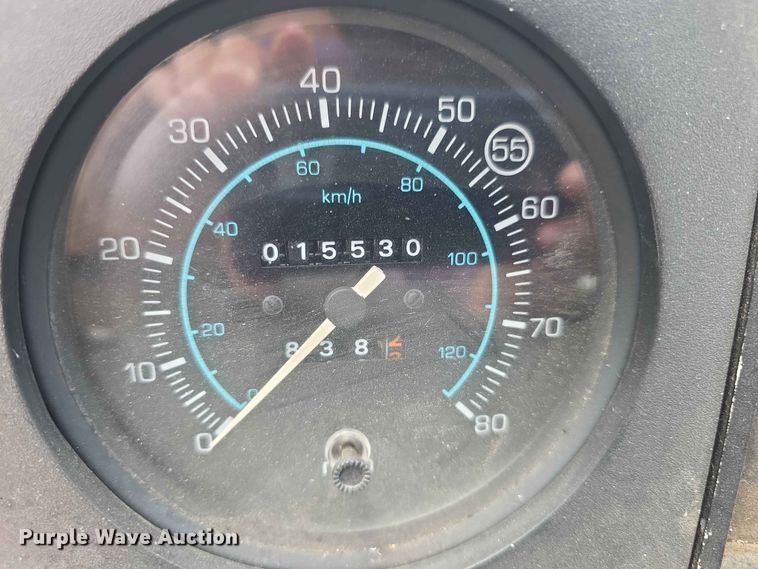 image for item FH6147 1989 Ford C8000 broadcasting truck