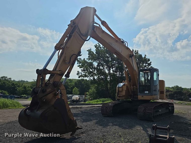 image for item FH6150 2004 Case CX225SR excavator