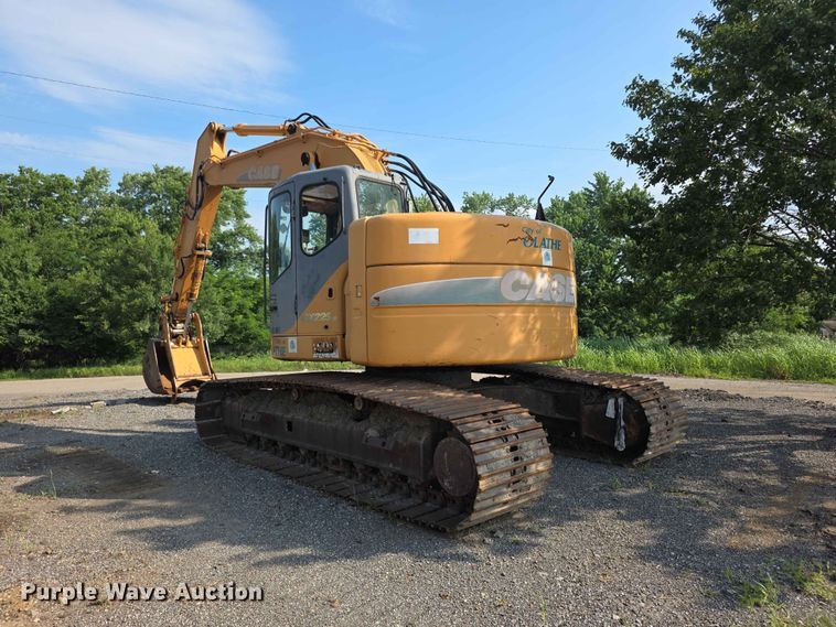 image for item FH6150 2004 Case CX225SR excavator
