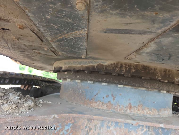 image for item FH6150 2004 Case CX225SR excavator