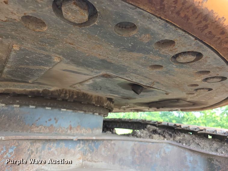 image for item FH6150 2004 Case CX225SR excavator