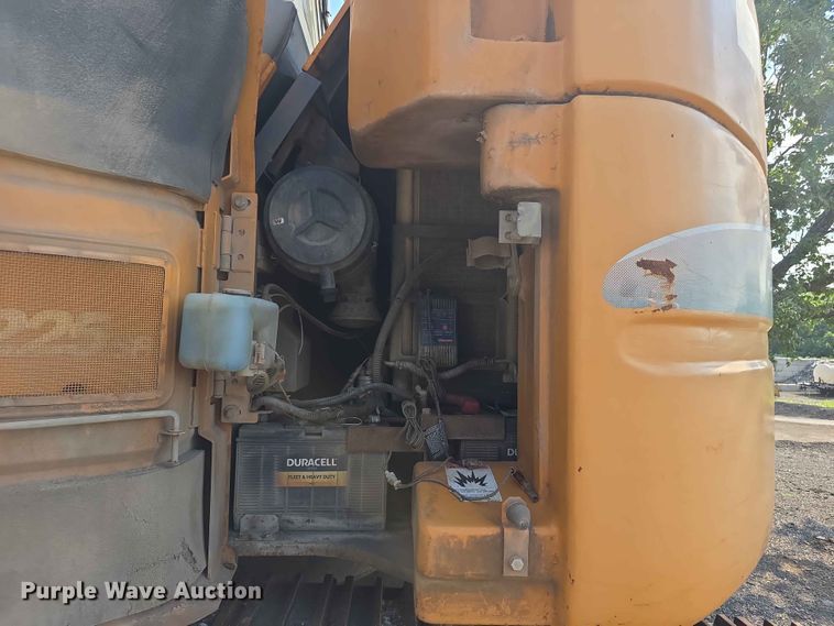image for item FH6150 2004 Case CX225SR excavator
