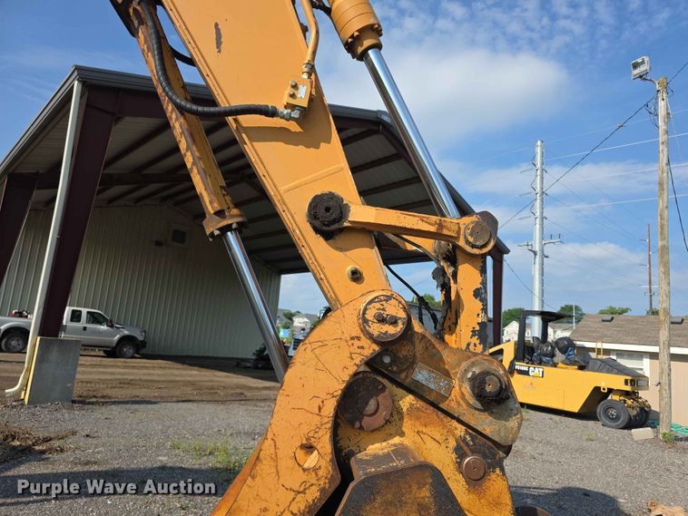 image for item FH6150 2004 Case CX225SR excavator