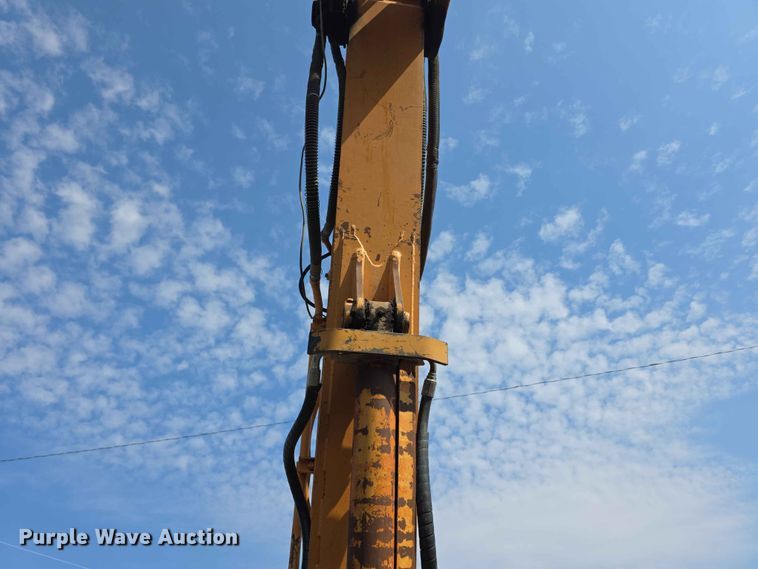 image for item FH6150 2004 Case CX225SR excavator