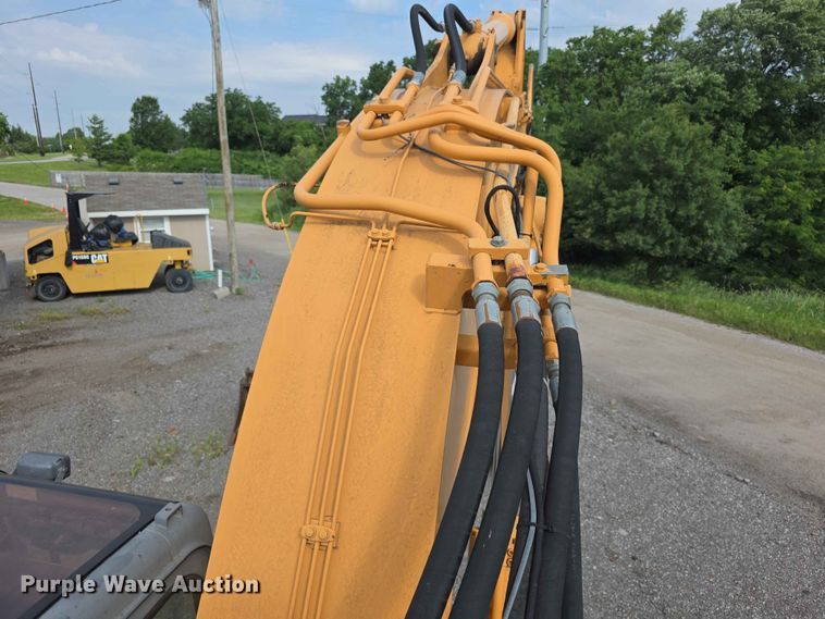 image for item FH6150 2004 Case CX225SR excavator