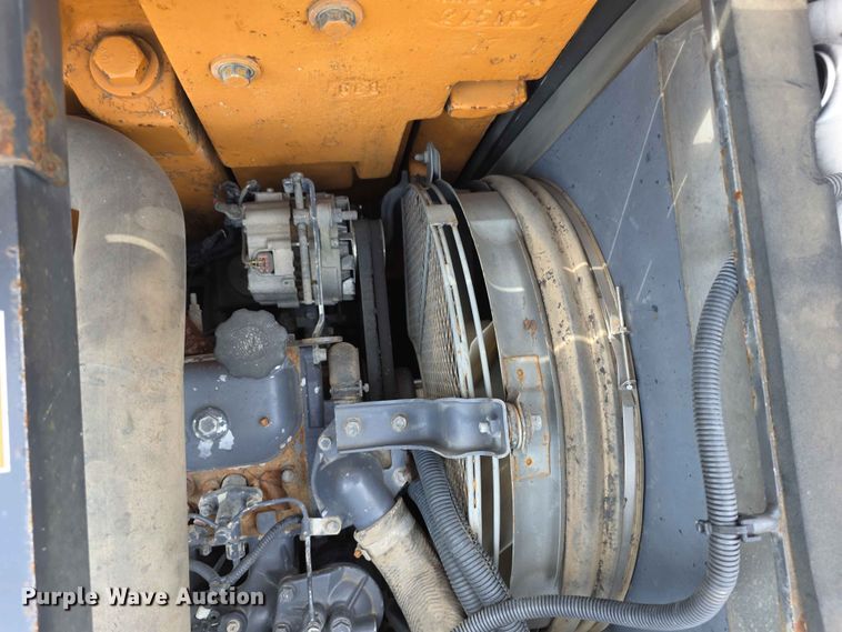 image for item FH6150 2004 Case CX225SR excavator