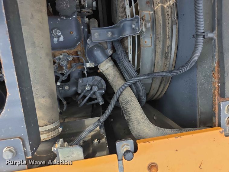 image for item FH6150 2004 Case CX225SR excavator