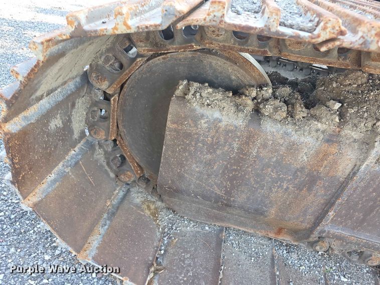 image for item FH6150 2004 Case CX225SR excavator