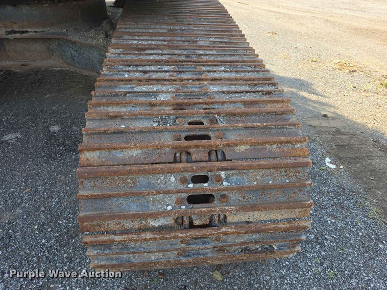 image for item FH6150 2004 Case CX225SR excavator