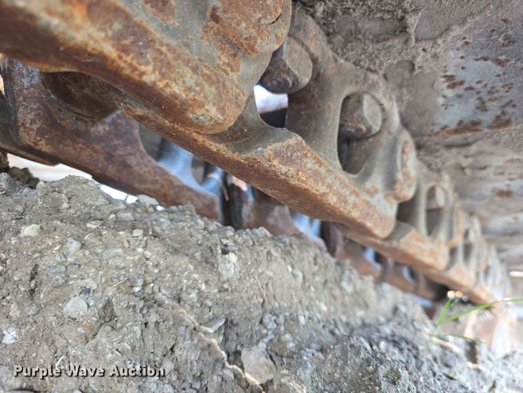 image for item FH6150 2004 Case CX225SR excavator