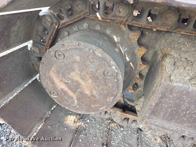 image for item FH6150 2004 Case CX225SR excavator