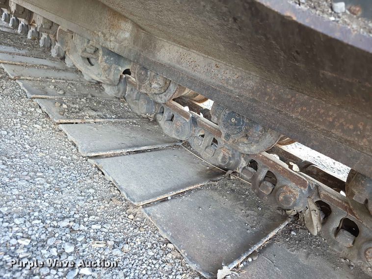 image for item FH6150 2004 Case CX225SR excavator