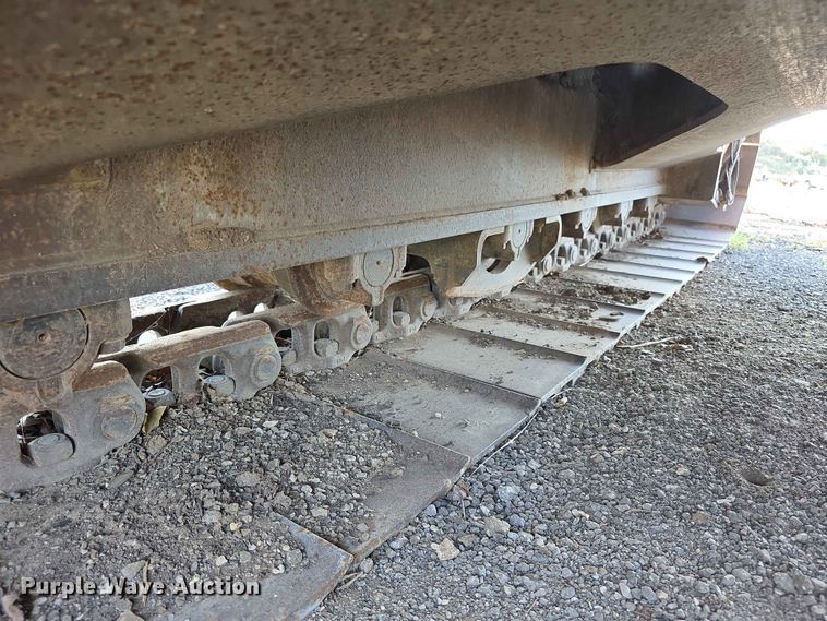 image for item FH6150 2004 Case CX225SR excavator