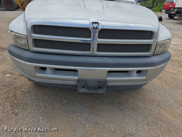 image for item FH6151 1999 Dodge Ram 1500 pickup truck
