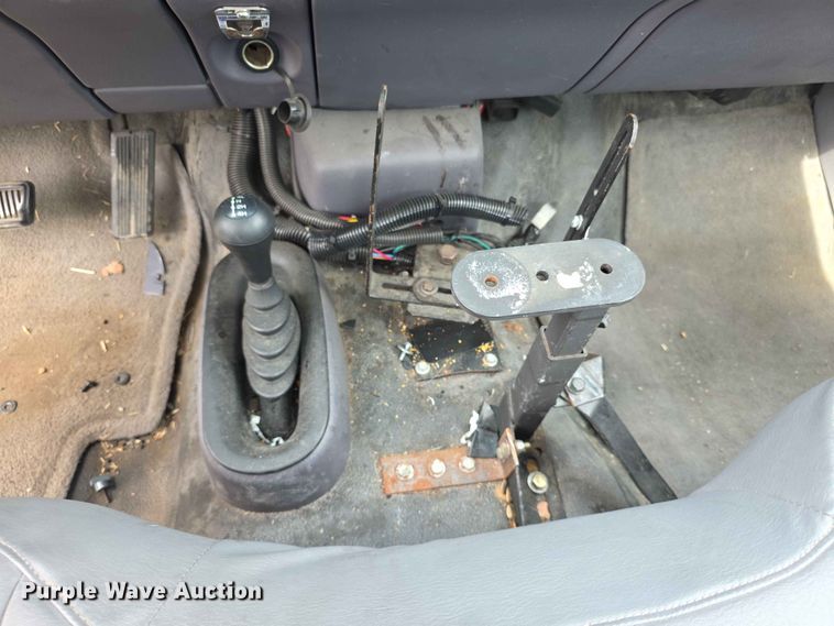 image for item FH6151 1999 Dodge Ram 1500 pickup truck