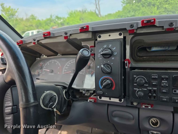 image for item FH6151 1999 Dodge Ram 1500 pickup truck