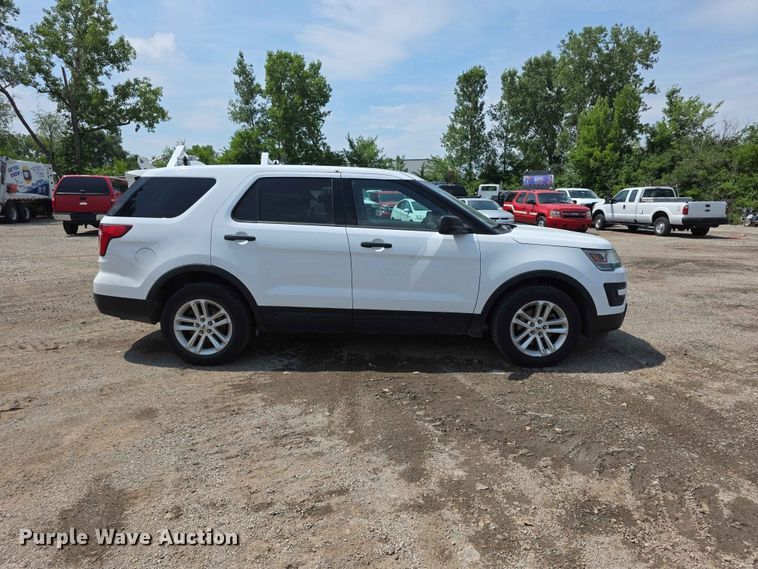 image for item FH6152 2016 Ford Explorer SUV