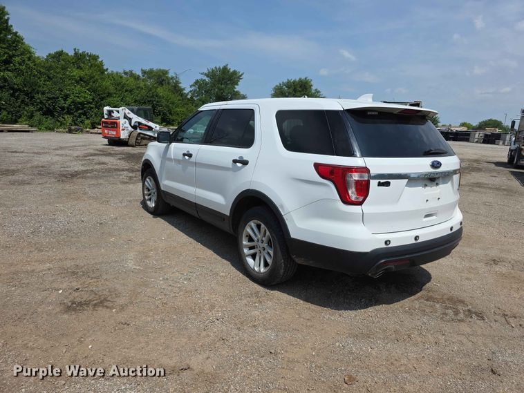image for item FH6152 2016 Ford Explorer SUV