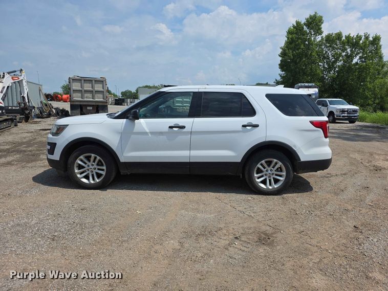 image for item FH6152 2016 Ford Explorer SUV