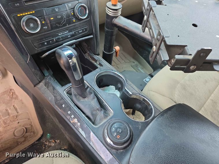 image for item FH6152 2016 Ford Explorer SUV