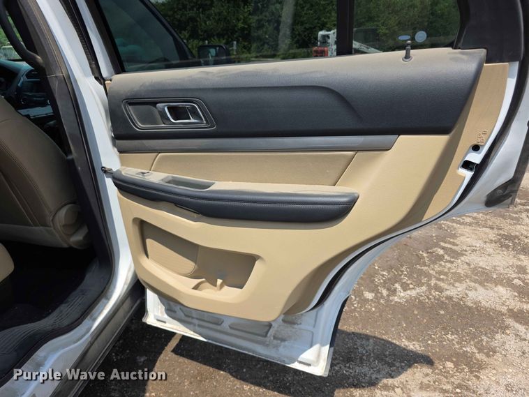 image for item FH6152 2016 Ford Explorer SUV